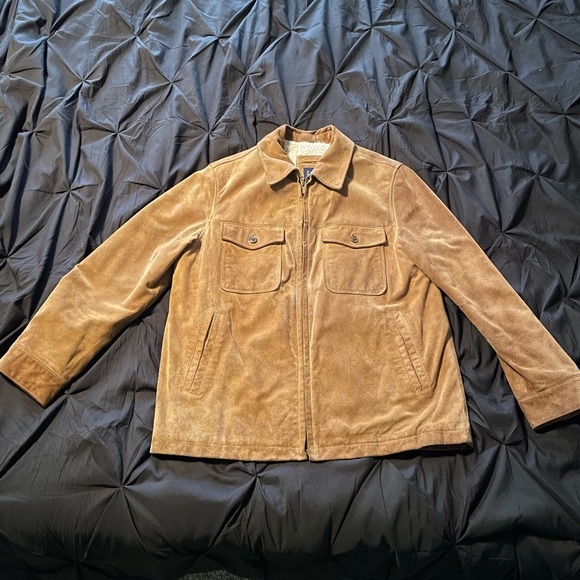 This is a vintage GAP men’s size large coat. - Picture 5 of 10